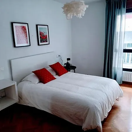 Entre Estaciones * Овьедо